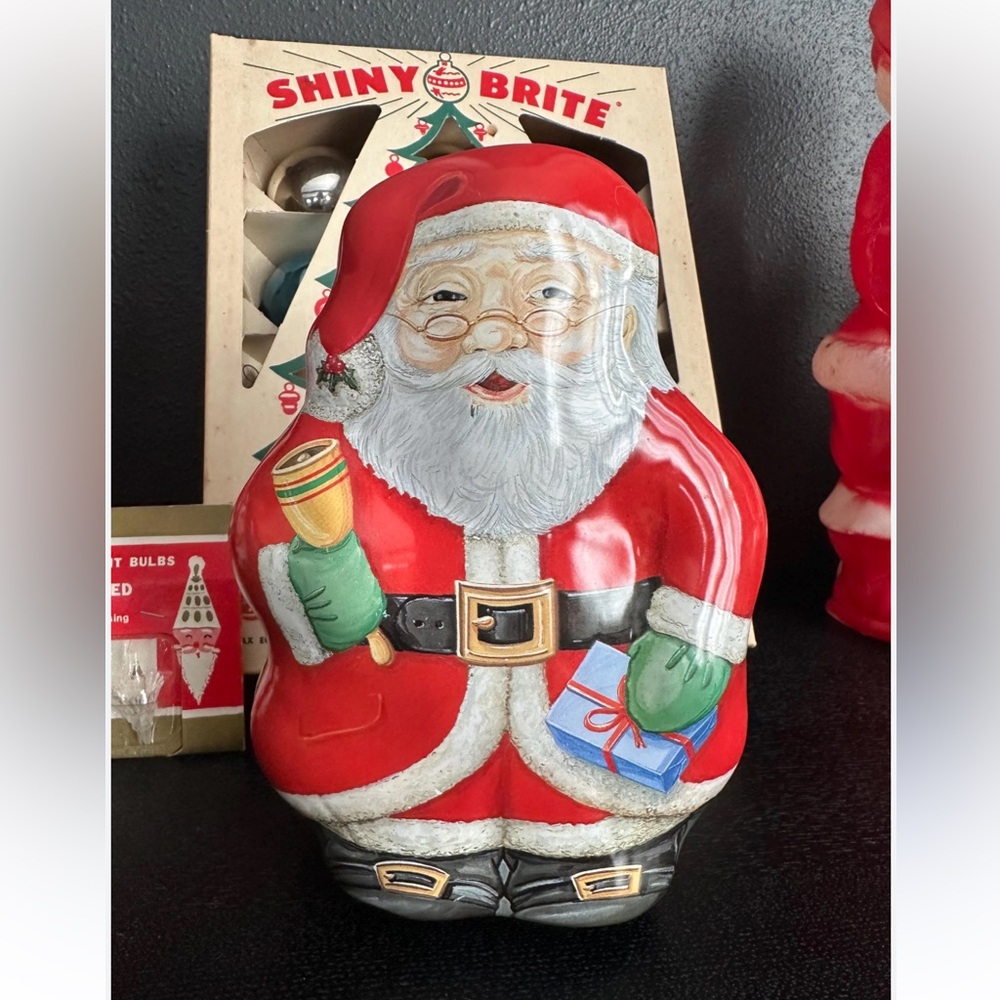 Jolly Santa Claus Holiday Decor - Red and Green, Vintage Tin